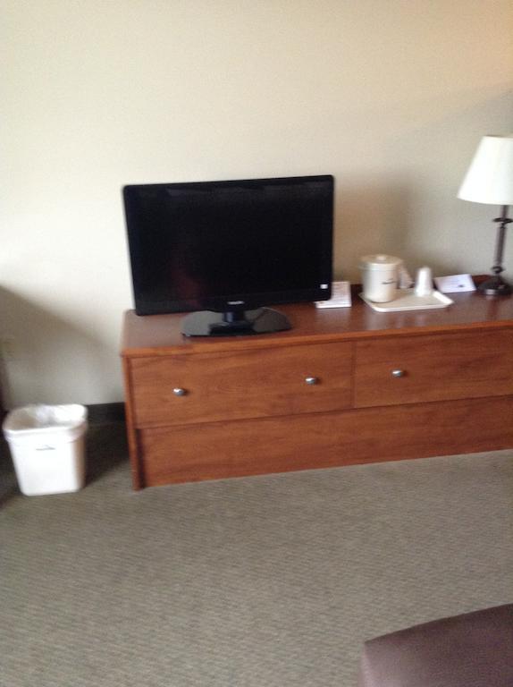 Americinn By Wyndham Republic Quarto foto
